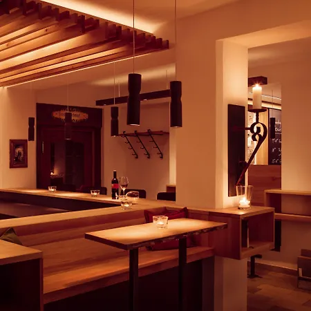 Hotel Der Stern - Nachhaltiges Wirtshaus Und Seit 1509 Obsteig