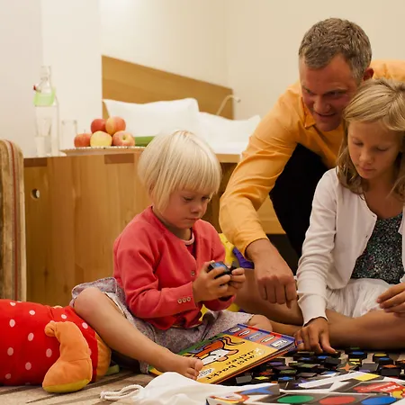 Der Stern - Nachhaltiges Wirtshaus Und Seit 1509 Obsteig