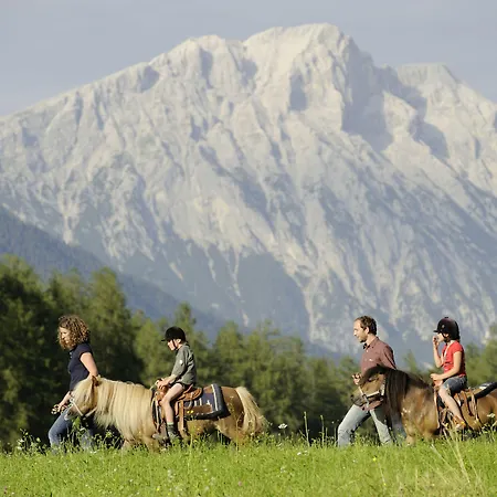 Der Stern - Nachhaltiges Wirtshaus Und Seit 1509 Obsteig